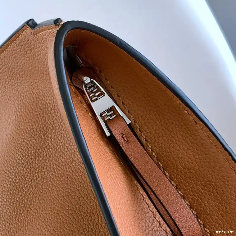 Brother Sam Yupoo 2404YA0094 Bags Loewe 0714